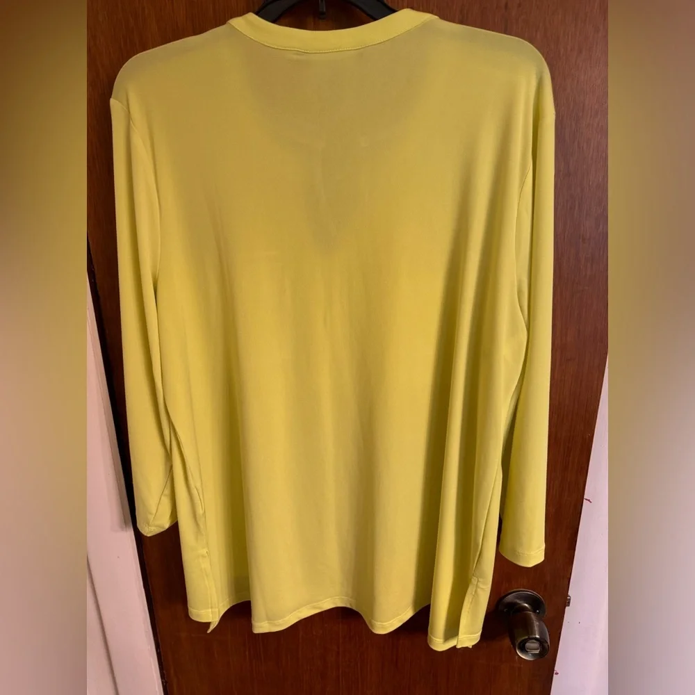 EUC women’s size XL fluorescent yellow 3/4 sleeve tunic by Ellen Tracy - Picture 2 of 13
